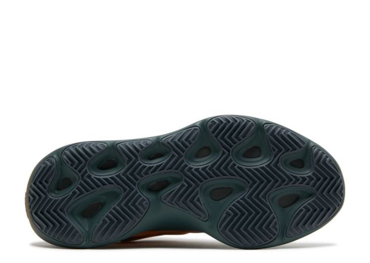 Adidas Yeezy 700 V3 - Copper Fade