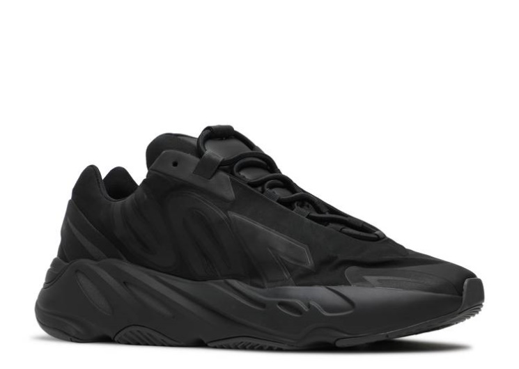 Adidas Yeezy Boost 700 Mnvn - Triple Black