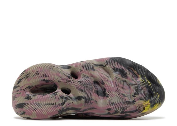 Adidas Yeezy Foam Runner - Mx Carbon