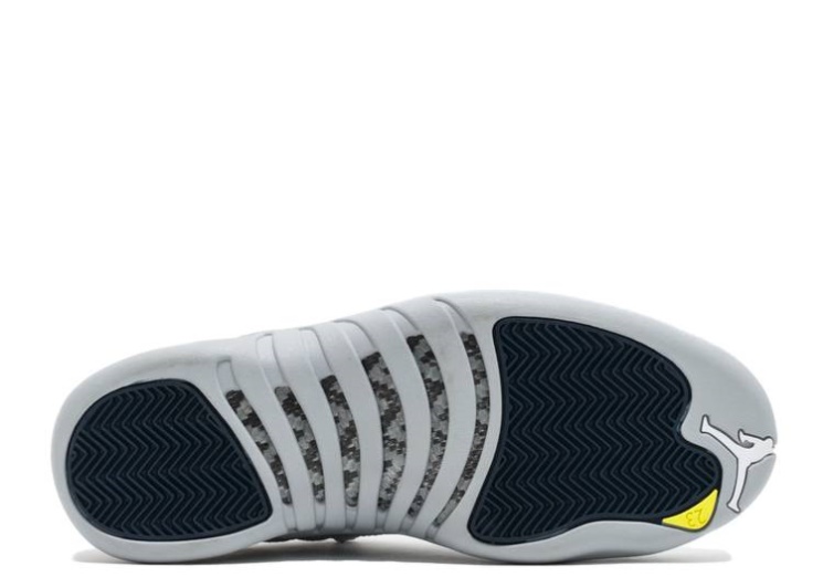 Air Jordan 12 Low Retro - Wolf Grey