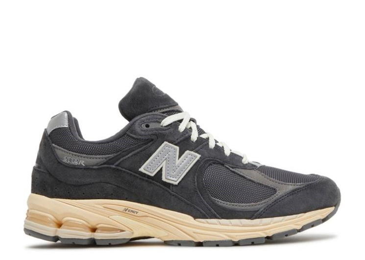 New Balance 2002R - Black