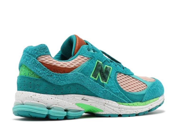 New Balance Salehe Bembury X 2002R - Water Be The Guide