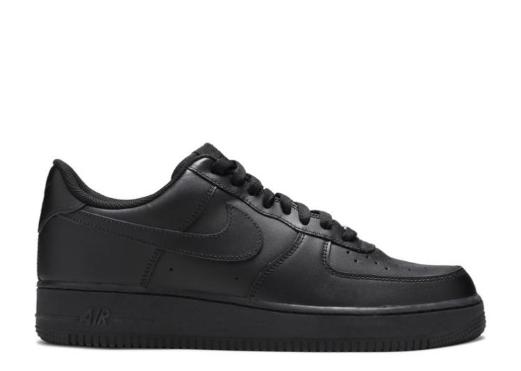 Nike Air Force 1 07 - Triple Black