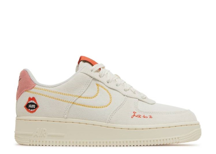 Nike Wmns Air Force 1 07 - Peace
