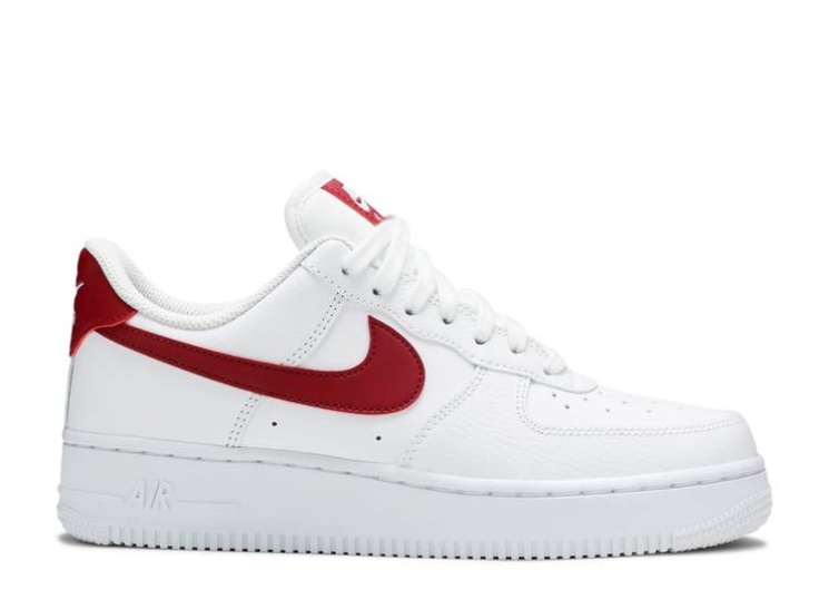 Nike Wmns Air Force 1 07 - White Noble Red