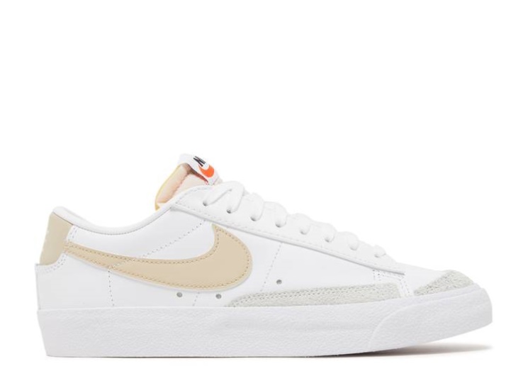 Nike Wmns Blazer Low 77 - White Pale Coral