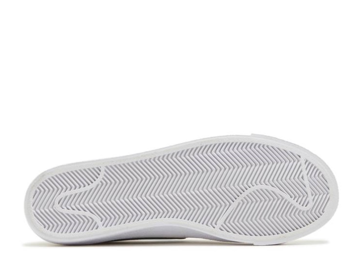 Nike Wmns Blazer Mid \77 - Athletic Club