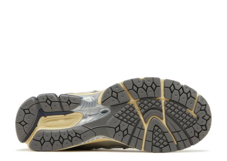 Thisisneverthat X 1906R - The 2022 Downtown Run