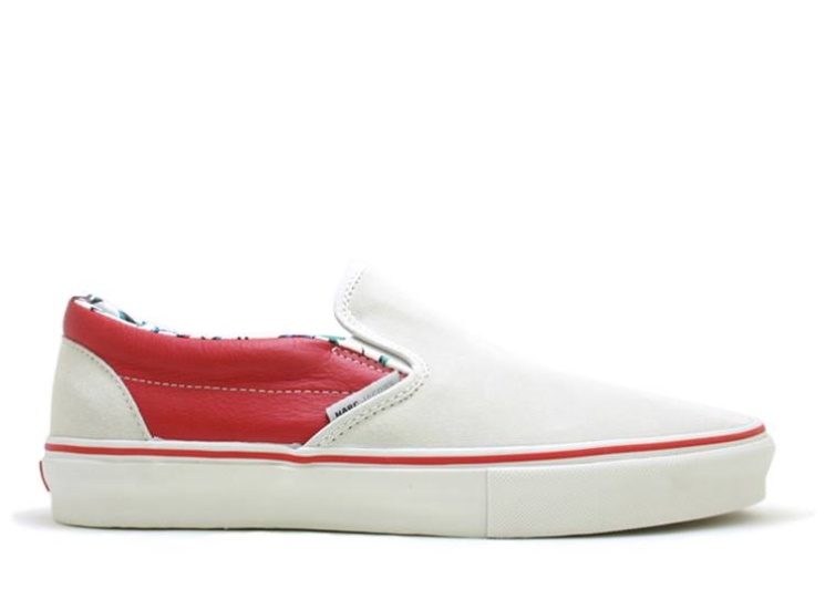 Vans ClsSlip-On Lx Buff White/Formula One