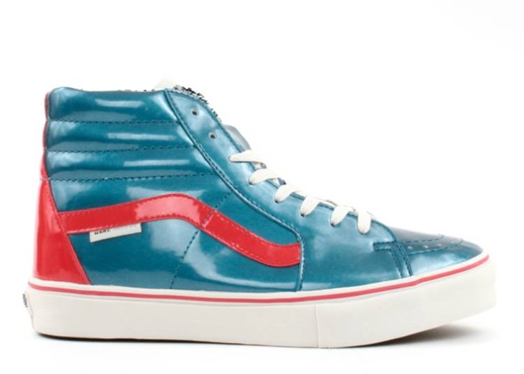 Oriental Blue/Chinese Red