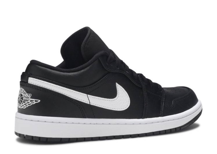 Wmns Air Jordan 1 Low - Black