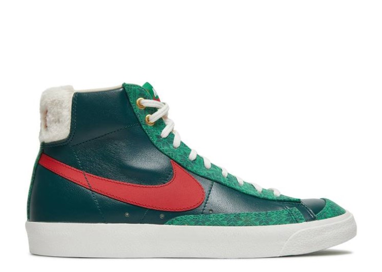 Nike Blazer Mid '77 Vintage - Christmas Sweater