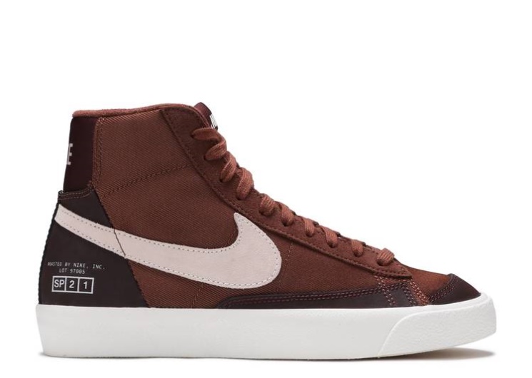 Nike Wmns Blazer Mid '77 - Coffee