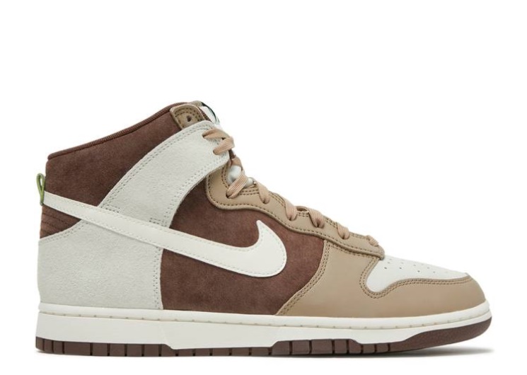 Nike Dunk High - Light Chocolate