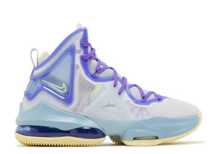 Nike Lebron 19 Gs - Easter