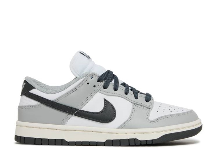 Nike Wmns Dunk Low - Light Smoke Grey