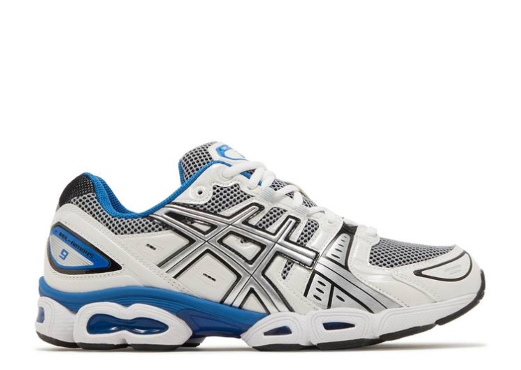 Asics Gel Nimbus 24 9 - White Lake Drive