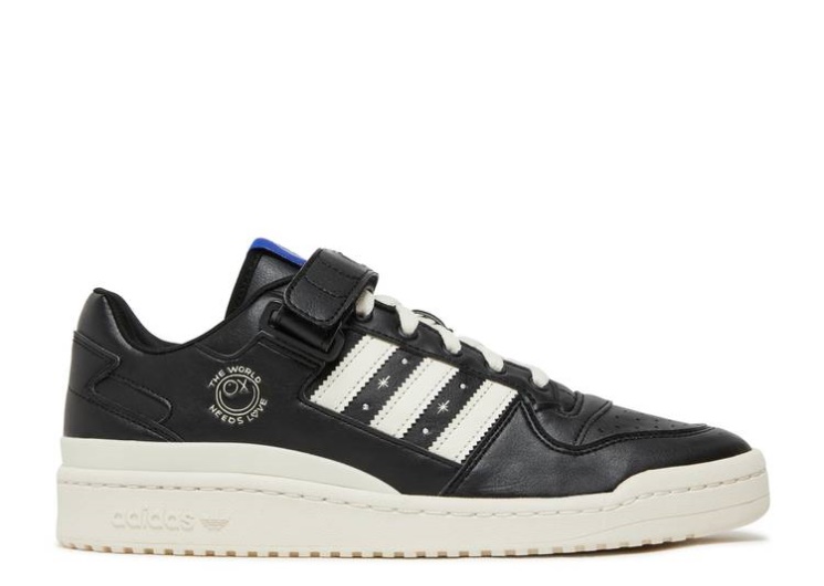 Adidas André Saraiva X Forum Low - The World Needs Love